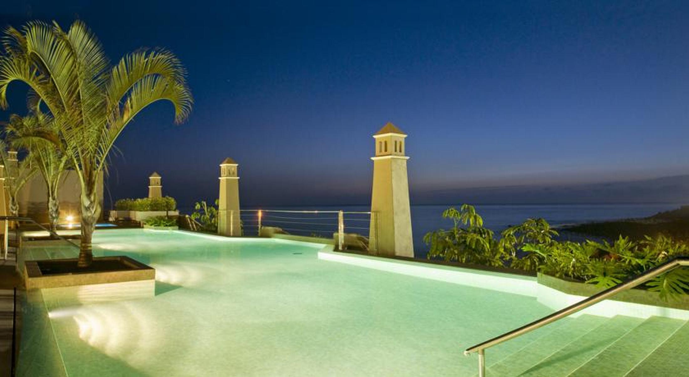 Hotel Playa Calera บาเญ กรันเรย์ ภายนอก รูปภาพ