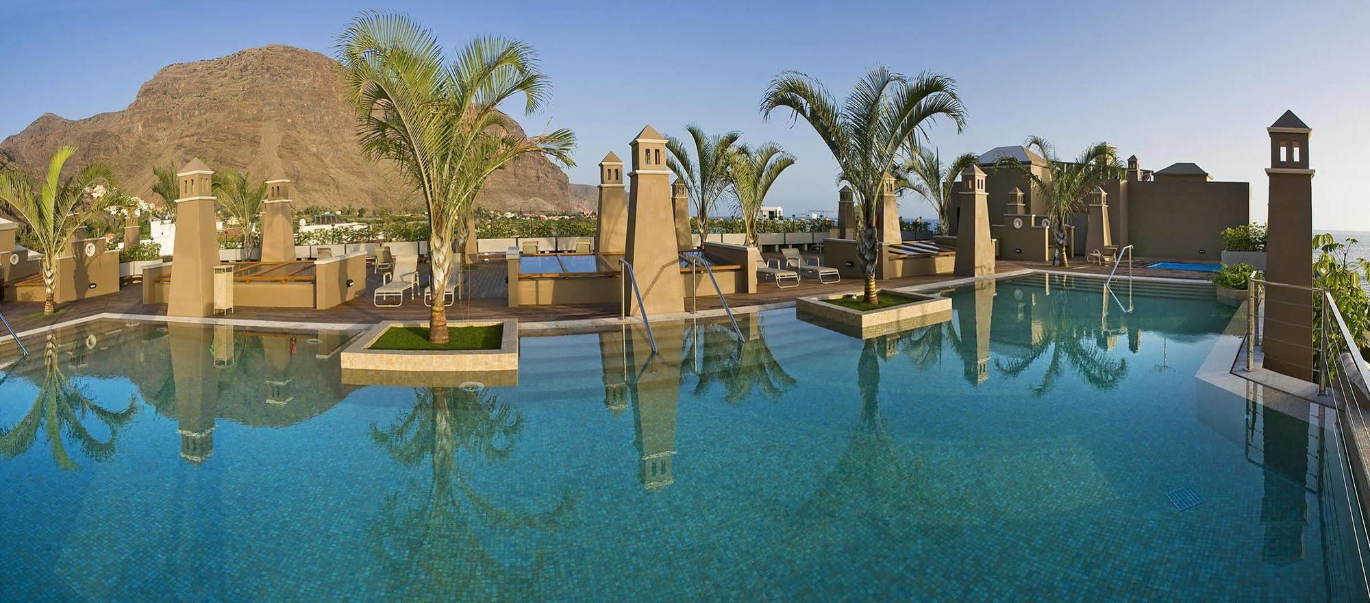 Hotel Playa Calera บาเญ กรันเรย์ ภายนอก รูปภาพ